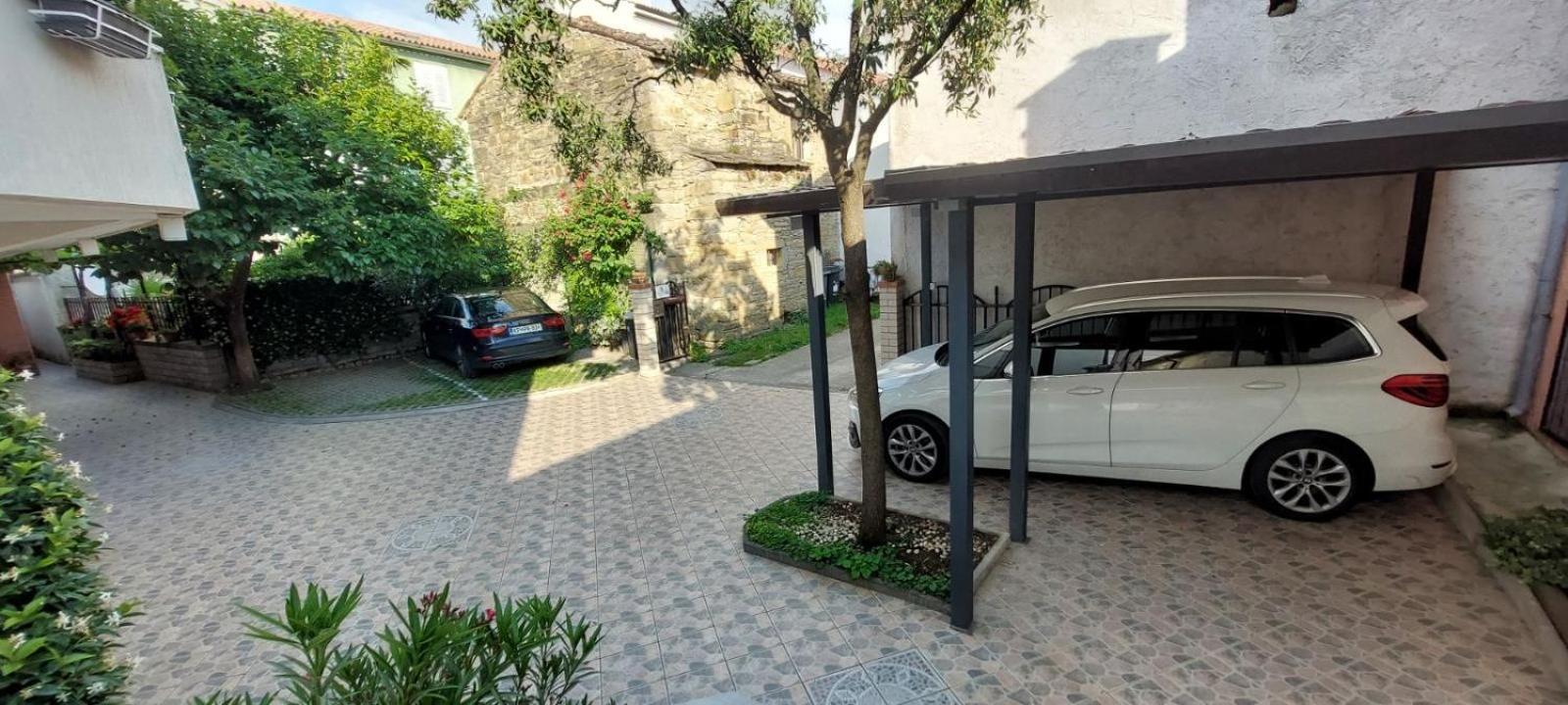 Apartma Mimi Dekani Dış mekan fotoğraf