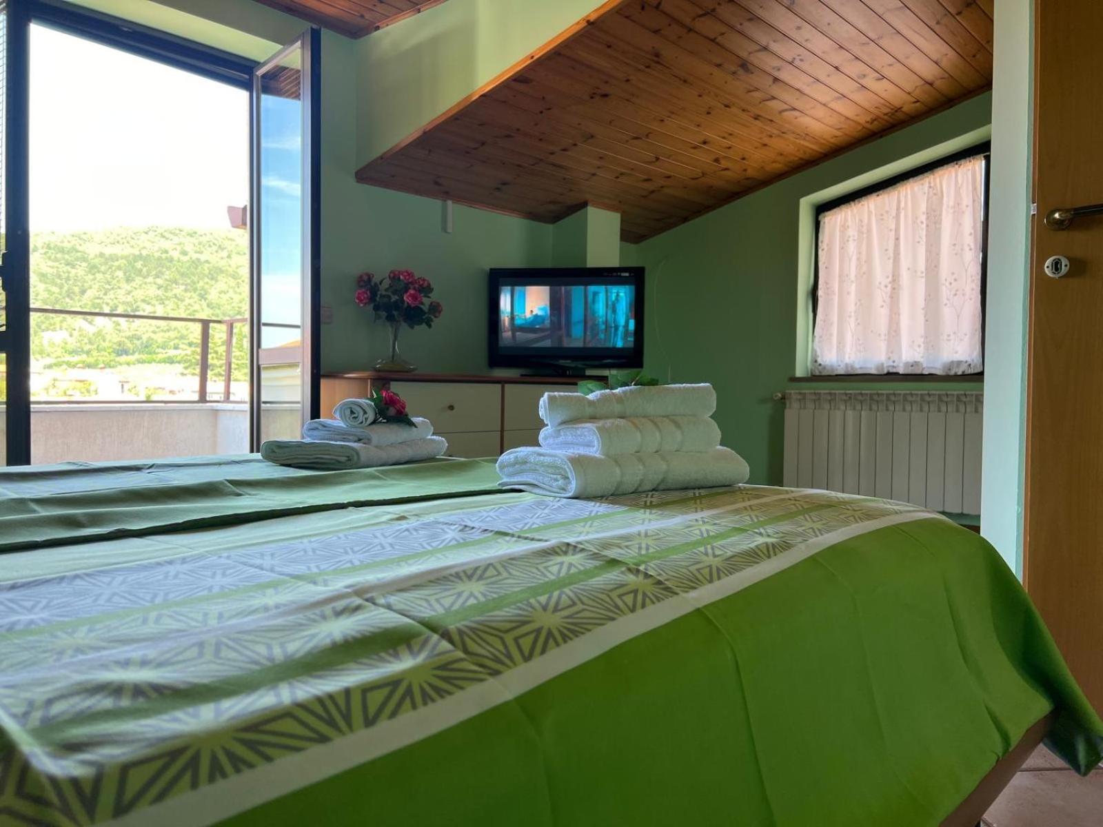 Apartma Mimi Dekani Dış mekan fotoğraf